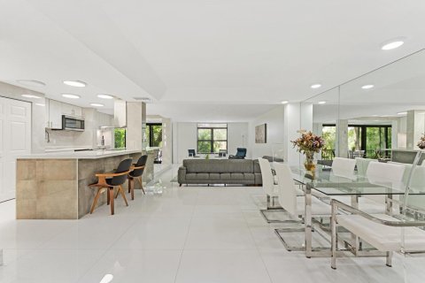 Copropriété à vendre à Lauderhill, Floride: 2 chambres, 117.06 m2 № 2414642 - photo 2