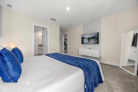 Casa en venta en Kissimmee, Florida, 9 dormitorios, 398.46 m2 № 2220936 - foto 20