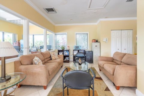 Townhouse in West Palm Beach, Florida 2 bedrooms, 119.66 sq.m. № 1777624 - photo 28