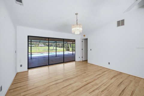 House in Sarasota, Florida 3 bedrooms, 226.03 sq.m. № 2396419 - photo 10