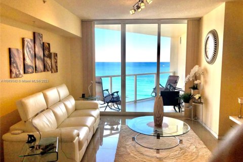 Condo à Sunny Isles Beach, Floride, 1 chambre № 2090418