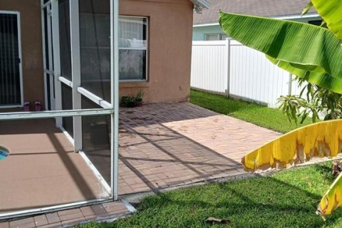 Casa en venta en Kissimmee, Florida, 3 dormitorios, 144 m2 № 1902022 - foto 18