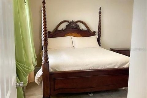 Casa en venta en Kissimmee, Florida, 3 dormitorios, 144 m2 № 1902022 - foto 12