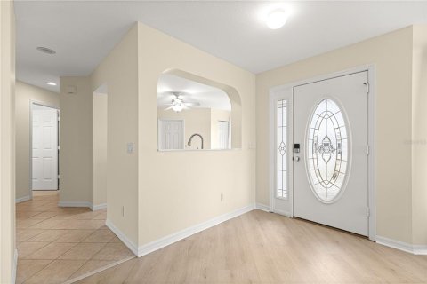 House in Ocala, Florida 2 bedrooms, 129.97 sq.m. № 2118383 - photo 14