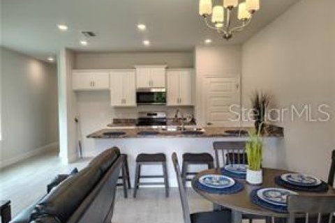 Touwnhouse à vendre à Inverness, Floride: 3 chambres, 141.21 m2 № 2206650 - photo 2