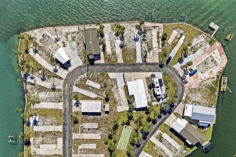 Terreno en venta en Englewood, Florida № 2102864 - foto 6
