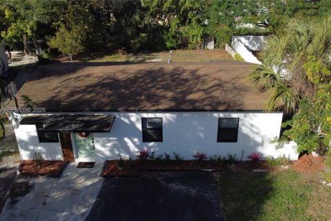 Casa en venta en Fort Lauderdale, Florida, 3 dormitorios, 86.96 m2 № 1999916 - foto 5