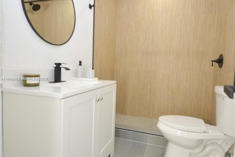 Casa en venta en Fort Lauderdale, Florida, 3 dormitorios, 86.96 m2 № 1999916 - foto 14