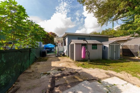 Propiedad comercial en venta en Miami, Florida, 127.74 m2 № 1943630 - foto 19