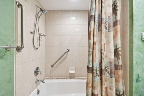 Condominio en venta en Palm Harbor, Florida, 1 dormitorio, 76.64 m2 № 1440781 - foto 18