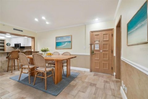 Condominio en venta en Palm Harbor, Florida, 1 dormitorio, 76.64 m2 № 1440781 - foto 5