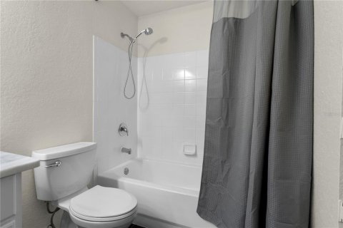Condo in Tampa, Florida, 2 bedrooms  № 1721932 - photo 20