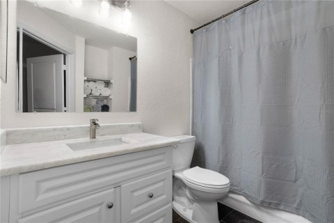 Condo in Tampa, Florida, 2 bedrooms  № 1721932 - photo 21