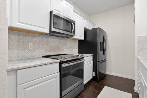 Condo in Tampa, Florida, 2 bedrooms  № 1721932 - photo 14