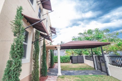 Appartement à louer à Miami, Floride: 31.12 m2 № 2010880 - photo 12