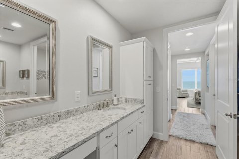 Condo in New Smyrna Beach, Florida, 3 bedrooms № 2232630 - photo 24