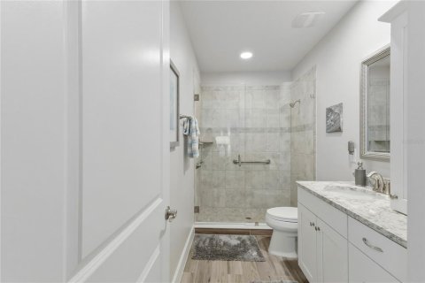 Condo in New Smyrna Beach, Florida, 3 bedrooms № 2232630 - photo 8
