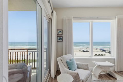 Condo in New Smyrna Beach, Florida, 3 bedrooms № 2232630 - photo 20