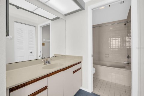 Condominio en venta en South Pasadena, Florida, 2 dormitorios, 106.37 m2 № 2111765 - foto 18
