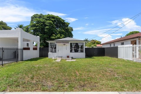 Casa en venta en Miami, Florida, 2 dormitorios, 50.17 m2 № 1842657 - foto 29
