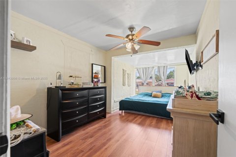 Casa en venta en Miami, Florida, 2 dormitorios, 50.17 m2 № 1842657 - foto 15