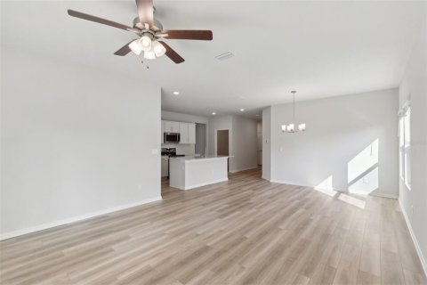 House in Palm Coast, Florida 4 bedrooms, 193.24 sq.m. № 1519493 - photo 5