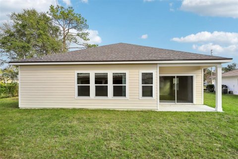 House in Palm Coast, Florida 4 bedrooms, 193.24 sq.m. № 1519493 - photo 20