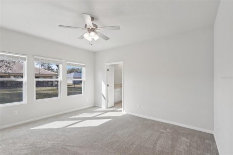 House in Palm Coast, Florida 4 bedrooms, 193.24 sq.m. № 1519493 - photo 16