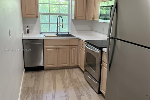 Condominio en alquiler en Bal Harbour, Florida, 2 dormitorios, 103.12 m2 № 2059903 - foto 29