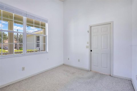 House in Clermont, Florida 3 bedrooms, 158.21 sq.m. № 2237241 - photo 24