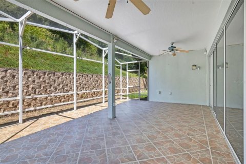 House in Clermont, Florida 3 bedrooms, 158.21 sq.m. № 2237241 - photo 29