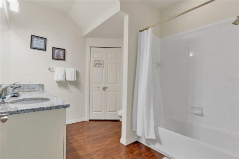 Купить таунхаус в Киссимми, Флорида 8 комнат, 120.77м2, № 2299134 - фото 12