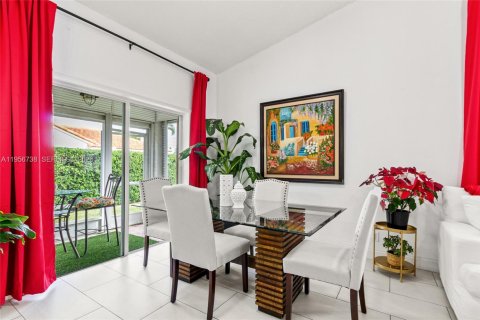 Casa en alquiler en Delray Beach, Florida, 3 dormitorios, 136.19 m2 № 2010742 - foto 5