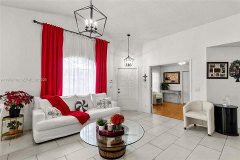 Casa en alquiler en Delray Beach, Florida, 3 dormitorios, 136.19 m2 № 2010742 - foto 4