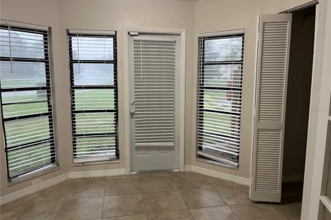 Condo in Orlando, Florida, 2 bedrooms  № 2234781 - photo 4