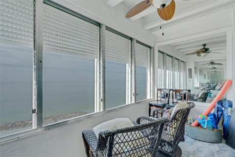 Condominio en venta en Saint Pete Beach, Florida, 2 dormitorios, 87.33 m2 № 1521447 - foto 9