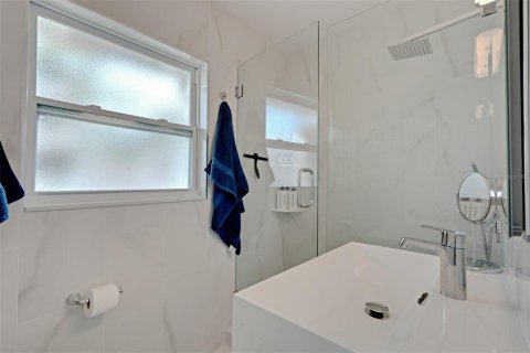 Condominio en venta en Saint Pete Beach, Florida, 2 dormitorios, 87.33 m2 № 1521447 - foto 23