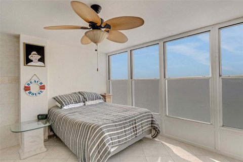 Condominio en venta en Saint Pete Beach, Florida, 2 dormitorios, 87.33 m2 № 1521447 - foto 12