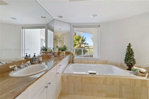 Купить кондоминиум в Авентура, Флорида 3 спальни, 275.92м2, № 2155115 - фото 13