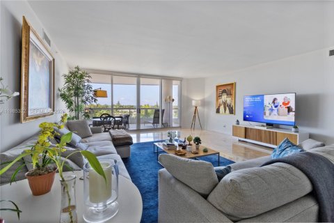 Купить кондоминиум в Авентура, Флорида 3 спальни, 275.92м2, № 2155115 - фото 2
