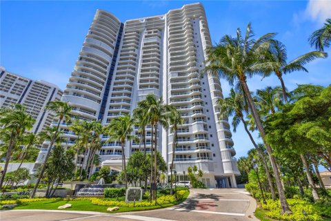 Купить кондоминиум в Авентура, Флорида 3 спальни, 275.92м2, № 2155115 - фото 23