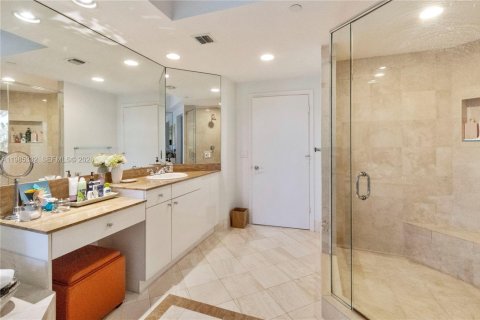 Купить кондоминиум в Авентура, Флорида 3 спальни, 275.92м2, № 2155115 - фото 12