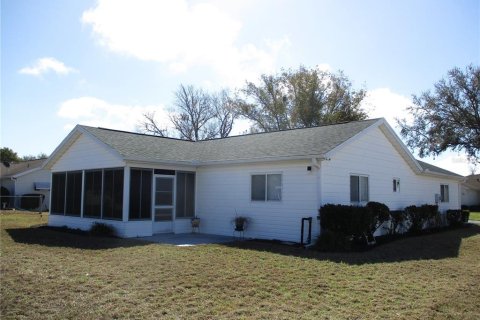 Villa ou maison à vendre à Dunnellon, Floride: 2 chambres, 105.54 m2 № 2092566 - photo 2