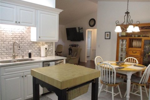 Villa ou maison à vendre à Dunnellon, Floride: 2 chambres, 105.54 m2 № 2092566 - photo 6