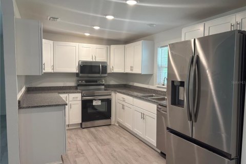 Villa ou maison à vendre à Gainesville, Floride: 4 chambres, 167.69 m2 № 2166934 - photo 5