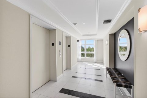 Condominio en venta en Boynton Beach, Florida, 2 dormitorios, 104.98 m2 № 2247885 - foto 6