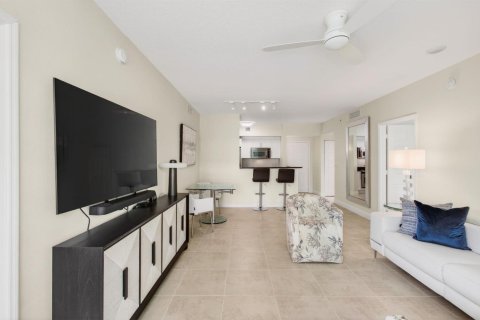 Condominio en venta en Boynton Beach, Florida, 2 dormitorios, 104.98 m2 № 2247885 - foto 17