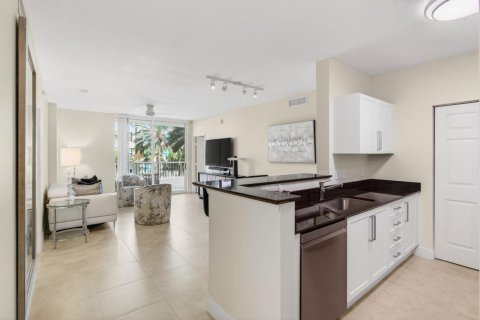 Condominio en venta en Boynton Beach, Florida, 2 dormitorios, 104.98 m2 № 2247885 - foto 7