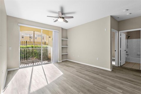 Condo in Maitland, Florida, 2 bedrooms  № 1597550 - photo 7