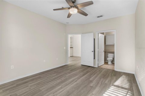 Condo in Maitland, Florida, 2 bedrooms  № 1597550 - photo 19